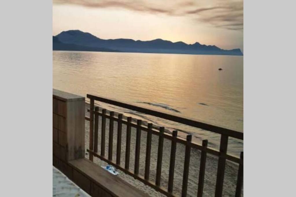Beach House Casa Sulla Spiaggia